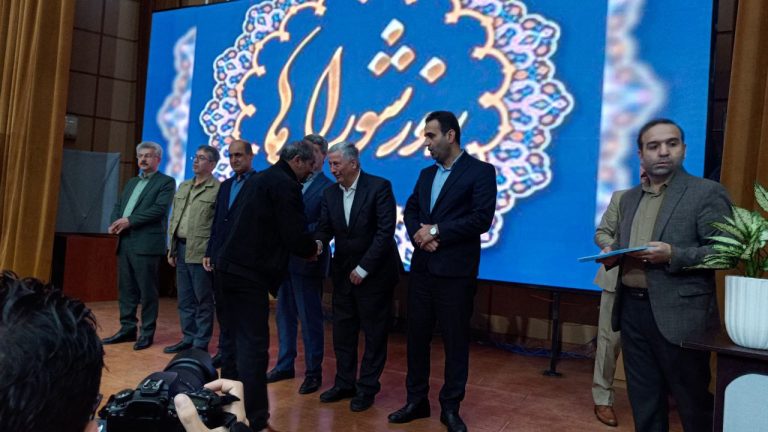 اعضای شورای اسلامی شهر صومعه‌سرا در جمع چهار شورای برتر استان گیلان قرار گرفتند