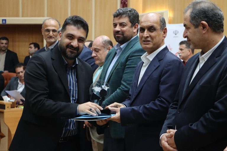 درخشش روابط عمومی شهرداری صومعه‌سرا در ارزیابی استانی