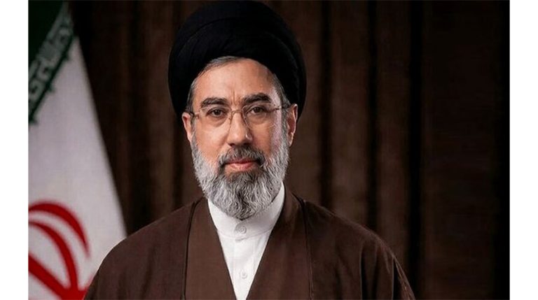 پیام حضرت آیت الله سید مجتبی حسینی خامنه ای به مناسبت روز ارتش جمهوری اسلامی ایران