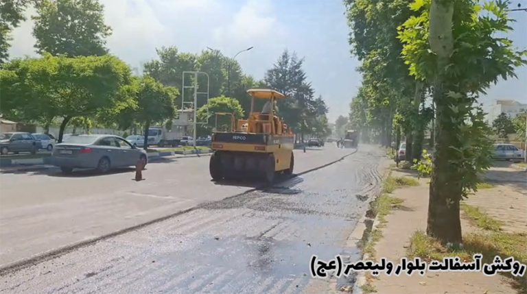 تداوم عملیات آسفالت معابر اصلی و کوچه‌های صومعه‌سرا